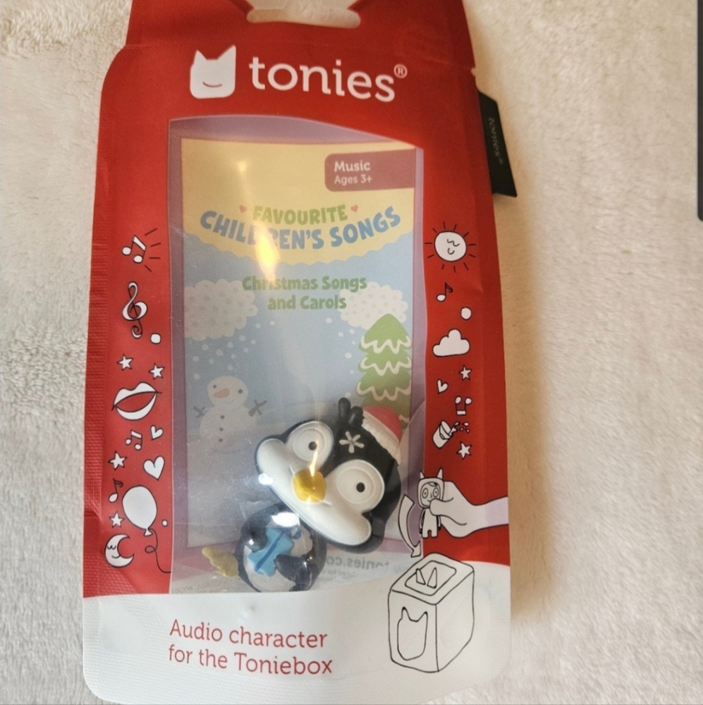 UK Exclusive Holiday Penguin Relaunch Tonie For Toniebox